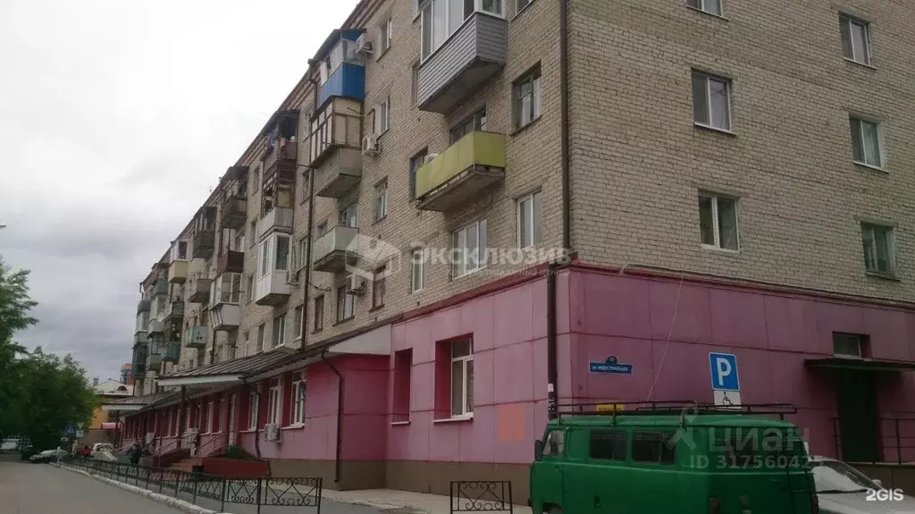 1-к кв. Тюменская область, Тюмень Индустриальная ул., 49 (30.0 м) - Фото 0