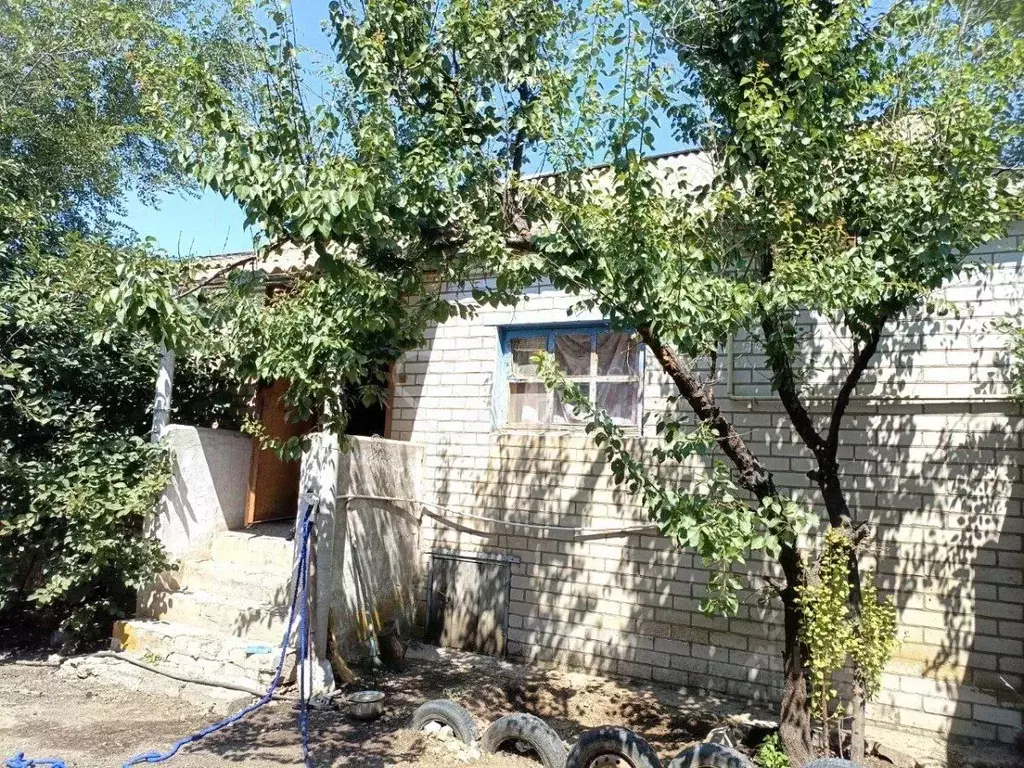 Дом в Волгоградская область, Ленинск ул. Битюцкого, 23 (63 м) - Фото 2