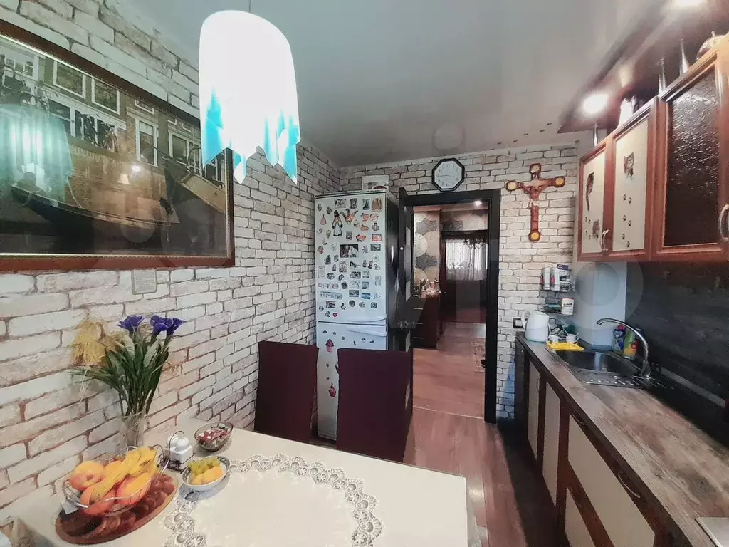 3-к. квартира, 60 м, 4/5 эт. - Фото 1