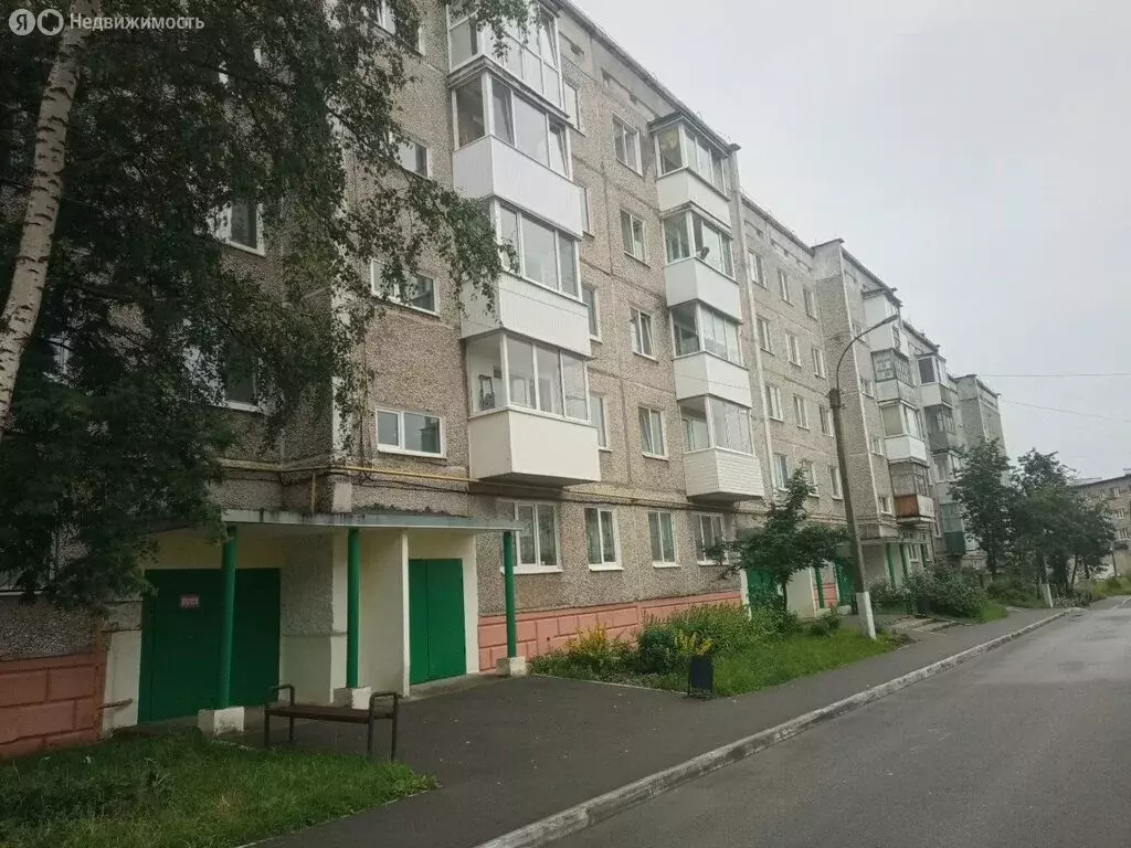2-комнатная квартира: Соликамск, Привокзальная улица, 12А (50.4 м) - Фото 1
