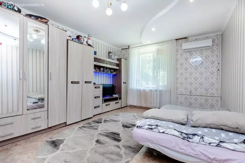 2-комнатная квартира: Хабаровск, улица Сурикова, 3 (44.2 м) - Фото 1