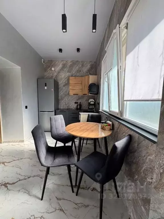 2-к кв. Крым, Бахчисарай ул. Вишневая, 3 (52.0 м) - Фото 2