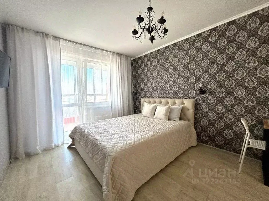 1-к кв. Красноярский край, Красноярск наб. Ярыгинская, 9 (30.0 м) - Фото 1