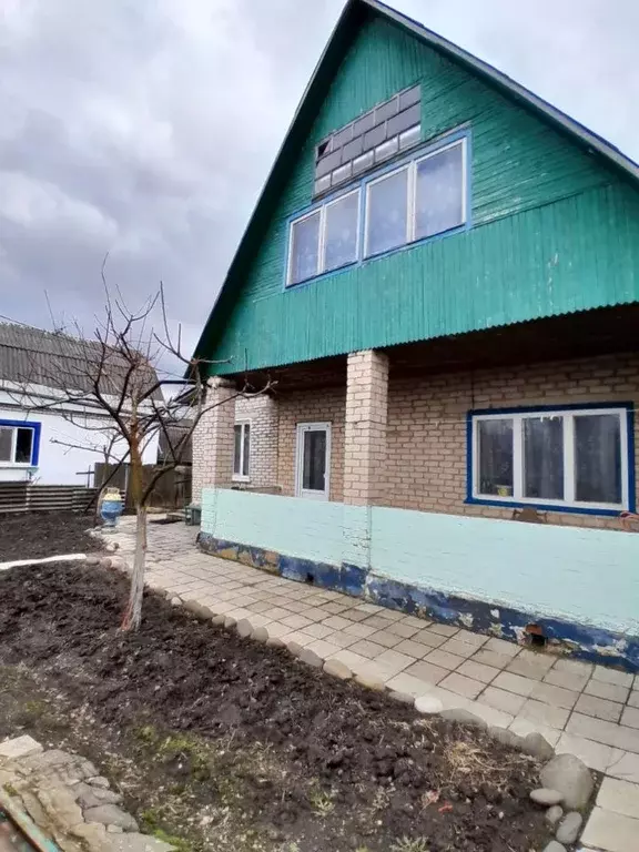 Дом в Орловская область, Мценск ул. Генерала Горбатова (76 м) - Фото 0