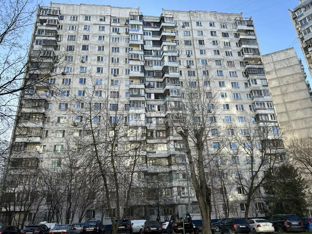 Продается 3-комнатная квартира - Фото 1