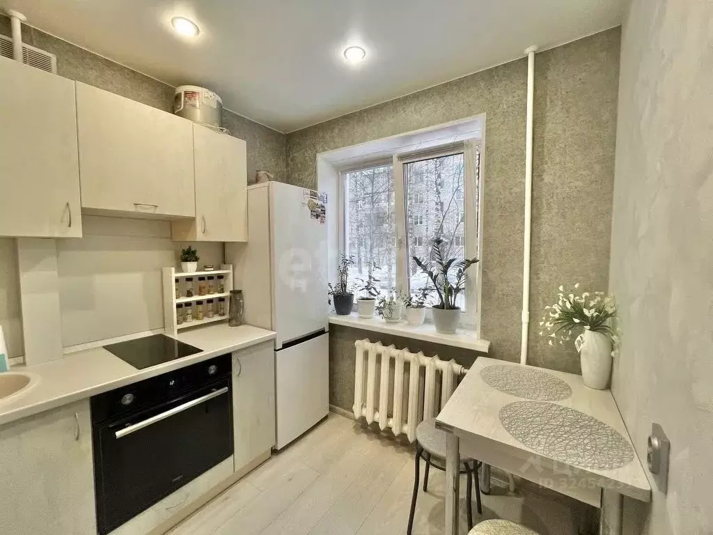 1-к кв. Коми, Сыктывкар ул. Димитрова, 16 (30.4 м) - Фото 1