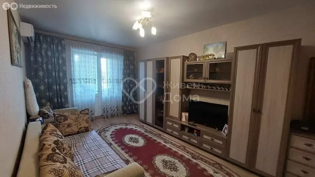 1-комнатная квартира: Волжский, улица имени Карла Маркса, 18 (38 м) - Фото 1