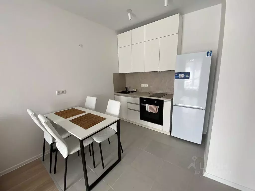 2-к кв. Московская область, Люберцы ул. Летчика Ларюшина, 4/1 (35.3 м) - Фото 1