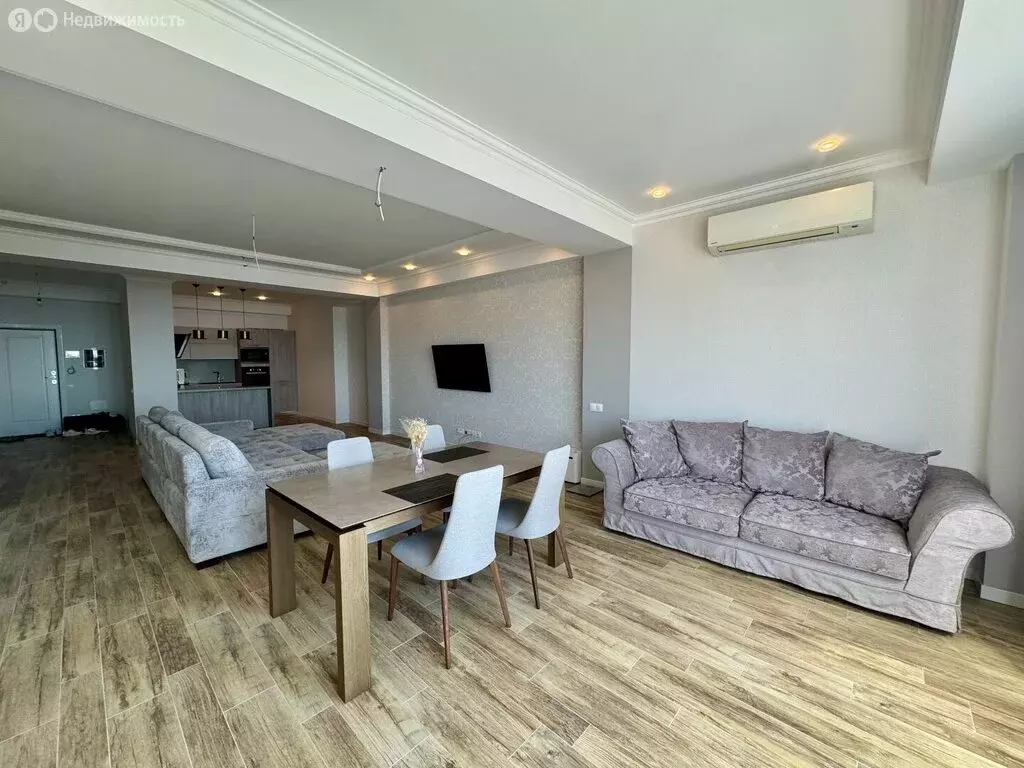 2-комнатная квартира: Ялта, улица Свердлова, 48 (110 м) - Фото 2