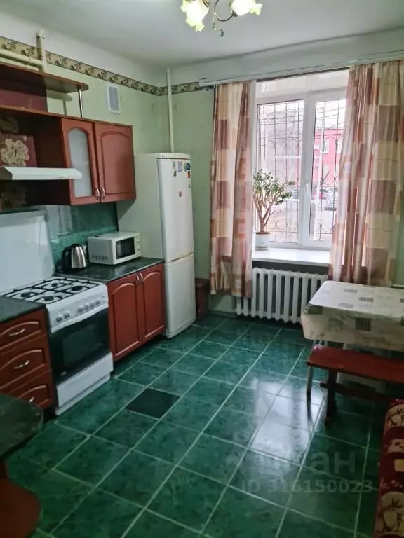 1-к кв. Волгоградская область, Волгоград Комсомольская ул., 10 (44.0 ... - Фото 1