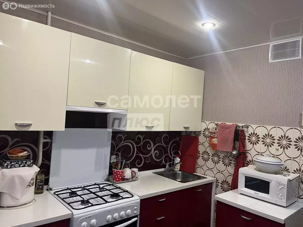2-комнатная квартира: Киров, Московская улица, 126А (53.8 м) - Фото 1