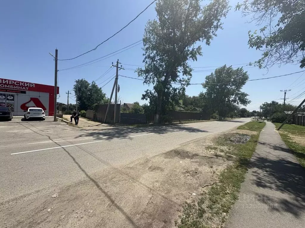 Участок в Краснодарский край, Армавир городской округ, пос. Заветный ... - Фото 1