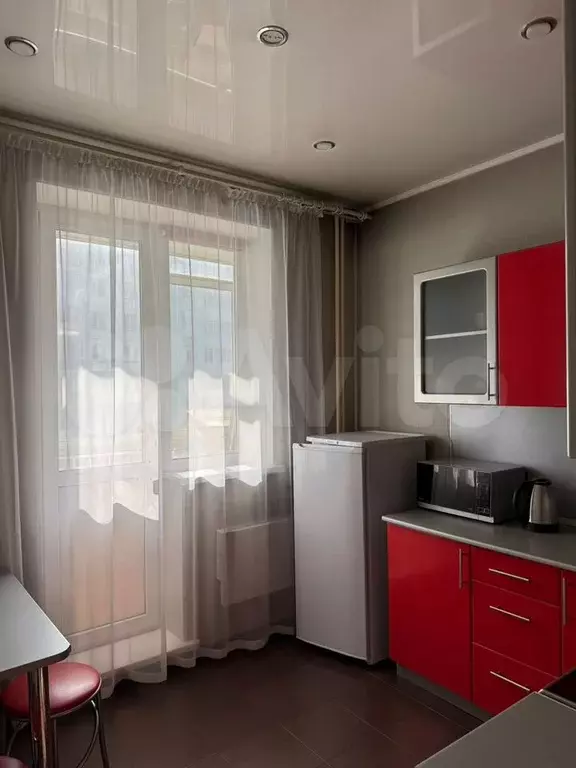 1-к. квартира, 40 м, 4/9 эт. - Фото 1