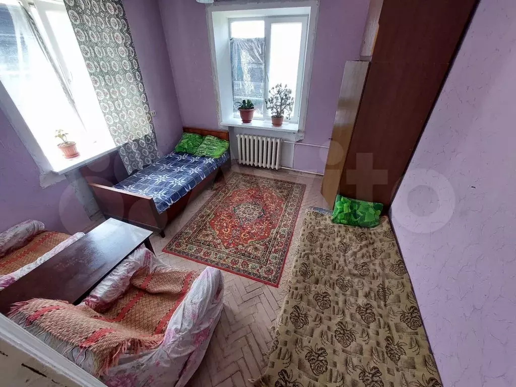 Комната 13 м в 3-к., 2/3 эт. - Фото 0