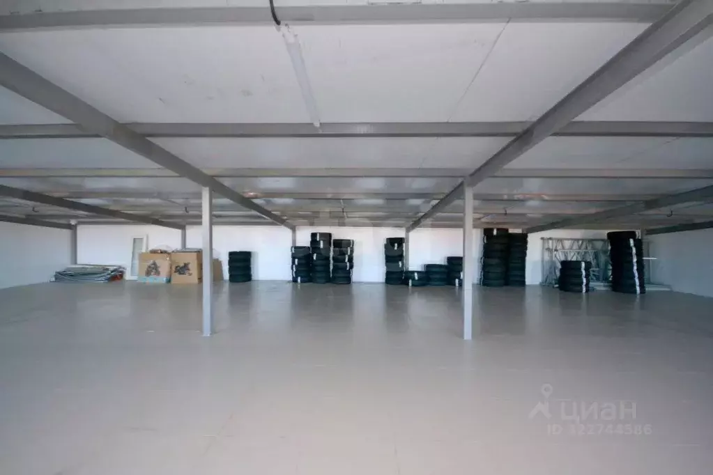 Склад в Саха (Якутия), Жатай городской округ, Жатай рп ул. ... - Фото 1