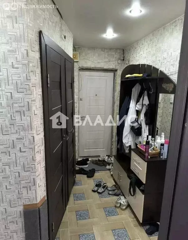 3-комнатная квартира: Лобня, улица 9 квартал, 12 (65 м) - Фото 1