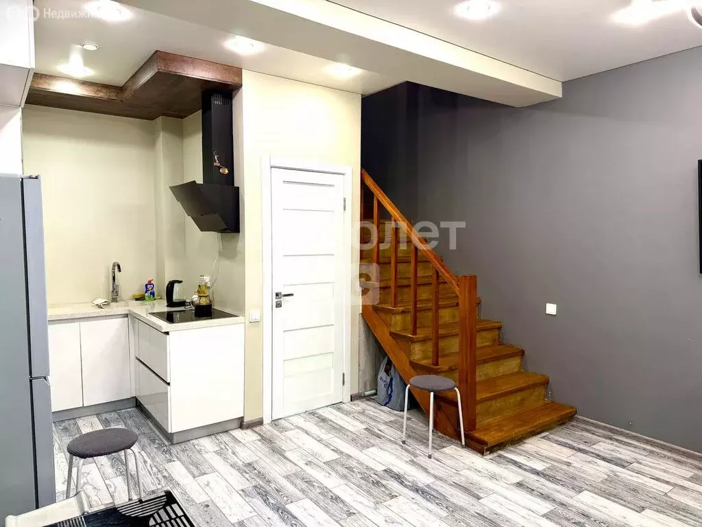 3-комнатная квартира: Ангарск, 30-й микрорайон, 10 (100 м) - Фото 2