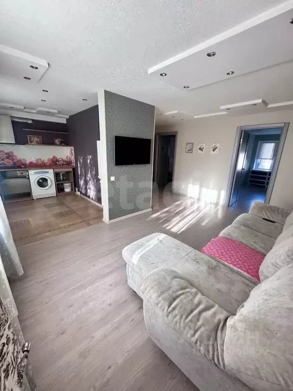 3-к кв. Коми, Сыктывкар ул. Комарова, 3 (57.7 м) - Фото 1