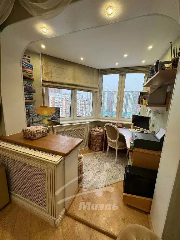 Продается 2-комнатная квартира - Фото 1