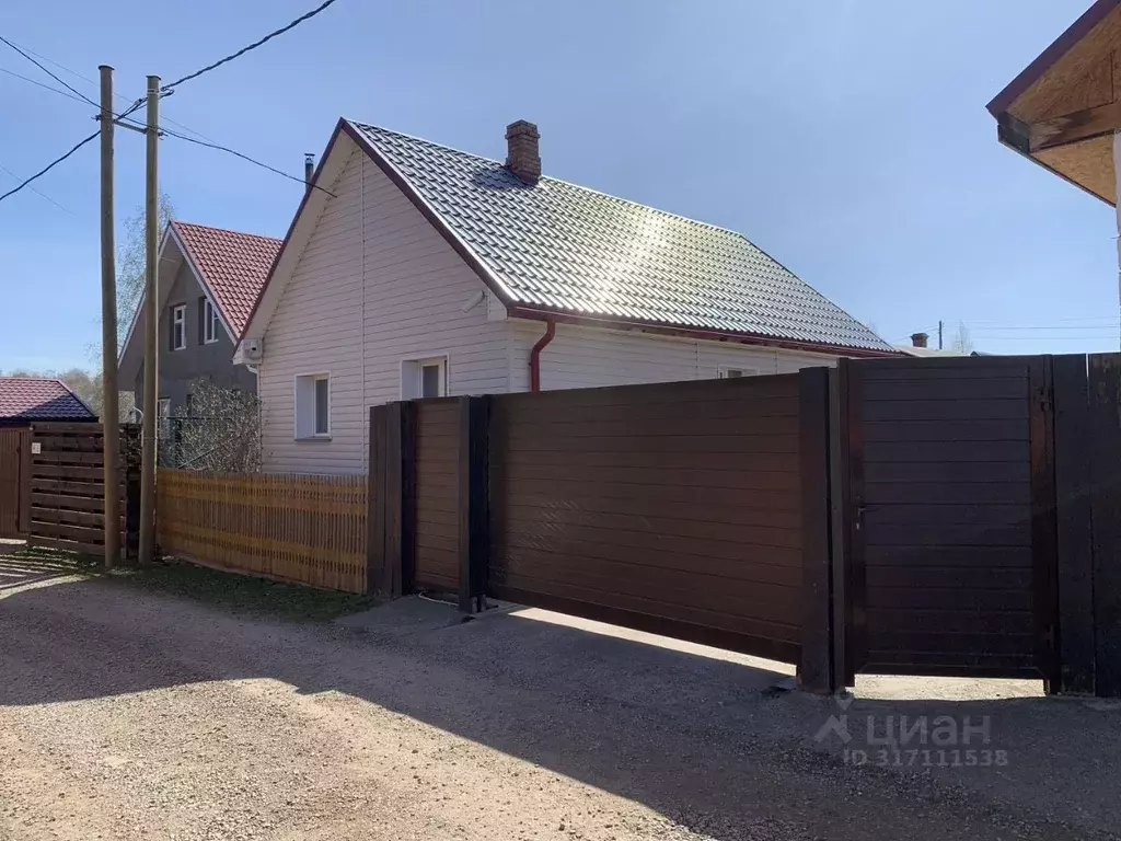Дом в Красноярский край, Красноярск ул. 20-я Беловежская, 73 (70 м) - Фото 0
