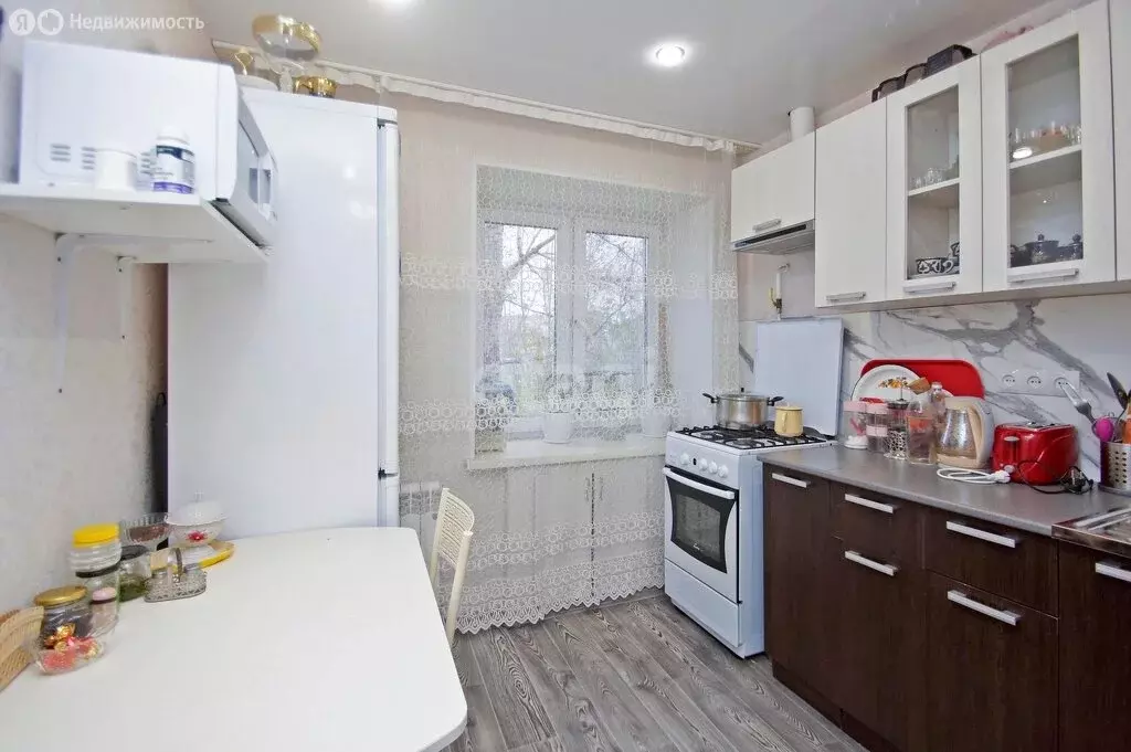 2-комнатная квартира: Омск, Космический проспект, 9 (44.2 м) - Фото 2