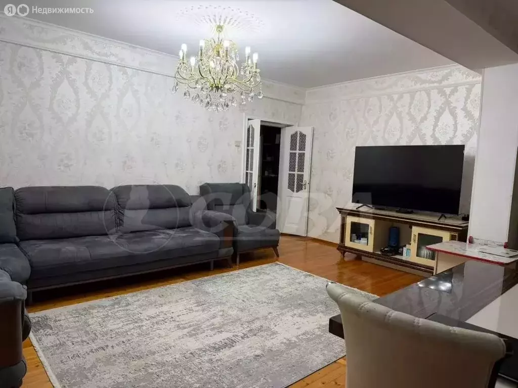 3-комнатная квартира: Махачкала, улица Габитова, 16В (85 м) - Фото 2