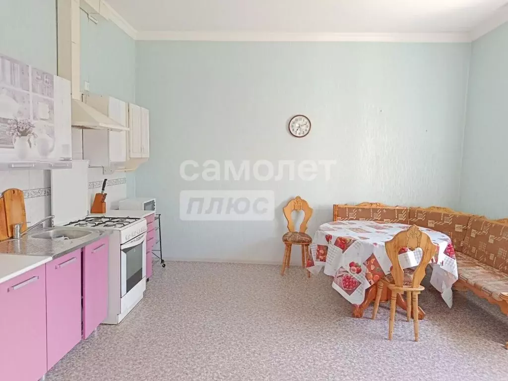 Коттедж в Омская область, Омск ул. 4-я Солнечная, 27 (290 м) - Фото 1