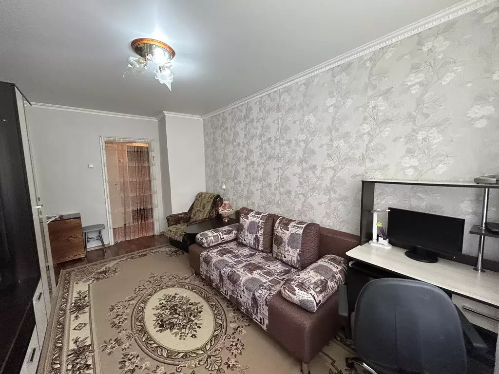 Продаётся 2-к квартира, 40.7 м - Фото 1