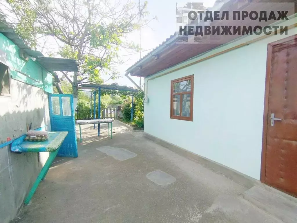 Дом в село Экономическое, Шоссейная улица (45 м) - Фото 0
