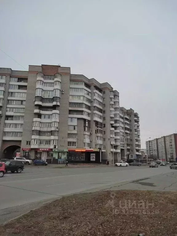 1-к кв. Хакасия, Абакан ул. Торосова, 17 (47.7 м) - Фото 0