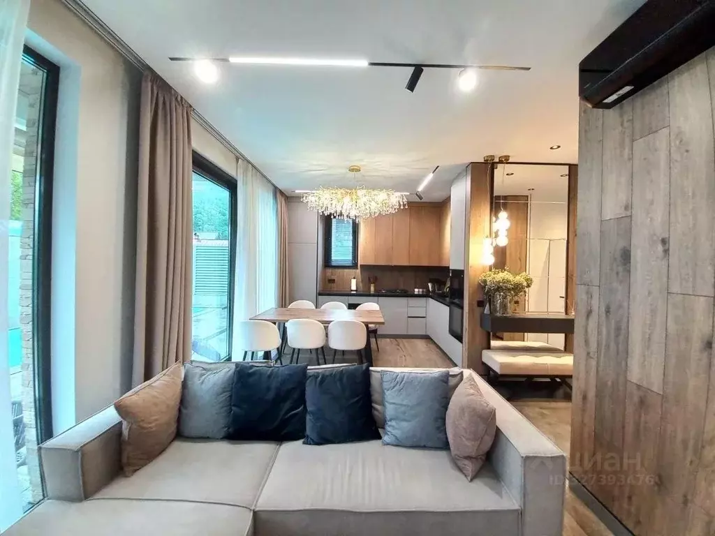 Дом в Краснодарский край, Сочи Красная Поляна пгт, пер. Аибгинский ... - Фото 1