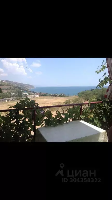 Дом в Крым, Алушта муниципальный округ, с. Солнечногорское ул. ... - Фото 0