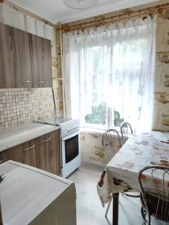 2-к кв. Московская область, Одинцово Молодежная ул., 30 (46.0 м) - Фото 1