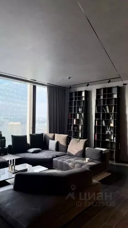 3-к кв. Москва 1-й Красногвардейский проезд, 22с2 (235.0 м) - Фото 1