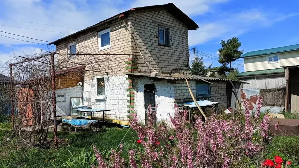 Дом в Орловская область, Орловский район, с. Плещеево Р-92, 203-й км ... - Фото 1