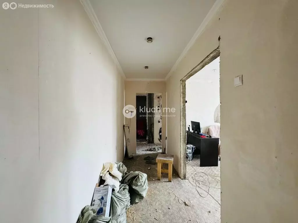 3-комнатная квартира: Казань, улица Хайдара Бигичева, 4 (62.3 м) - Фото 0