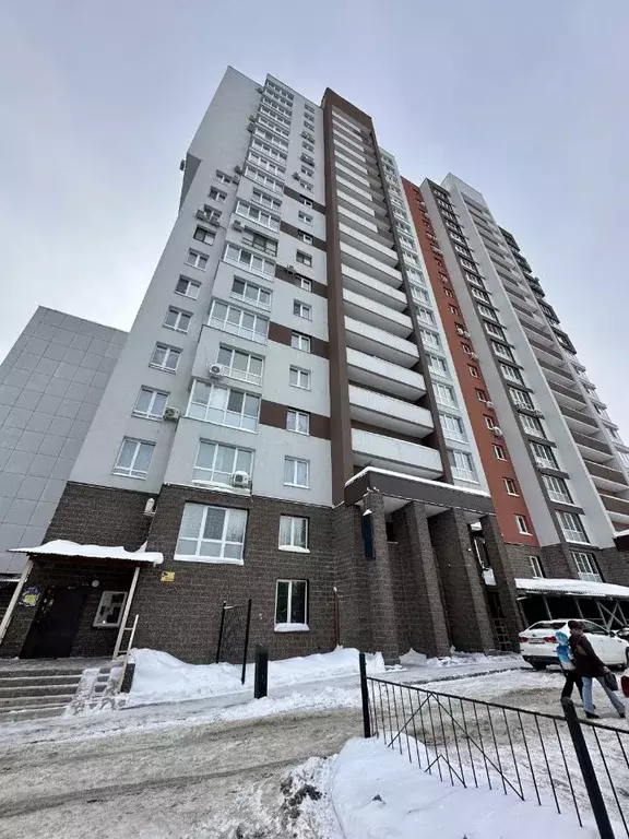 2-к кв. Башкортостан, Уфа Российская ул., 60 (64.0 м) - Фото 1