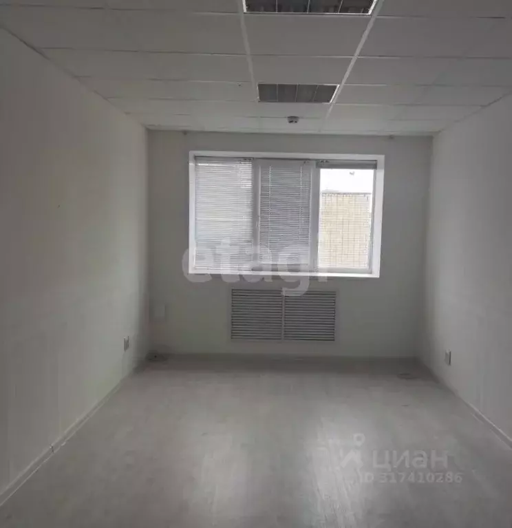 Офис в Белгородская область, Белгород ул. Николая Чумичова, 38 (18 м) - Фото 1