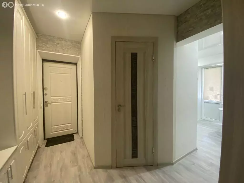 1-комнатная квартира: Апшеронск, улица Кирова, 24 (31 м) - Фото 1