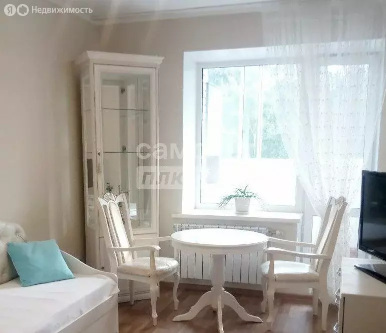 1-комнатная квартира: Омск, улица Ватутина, 9 (44 м) - Фото 1