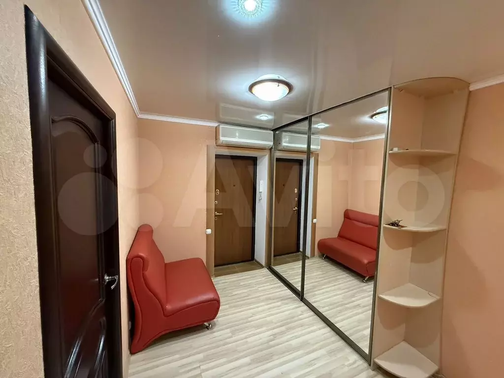 2-к. квартира, 58 м, 2/5 эт. - Фото 0