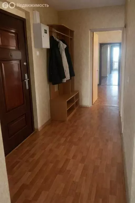 3-комнатная квартира: посёлок Парголово, Юкковское шоссе, 8к3 (76 м) - Фото 1