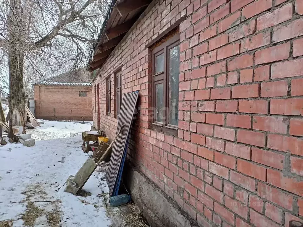 Дом в Воронежская область, Семилуки ул. Рязанцева (61 м) - Фото 0