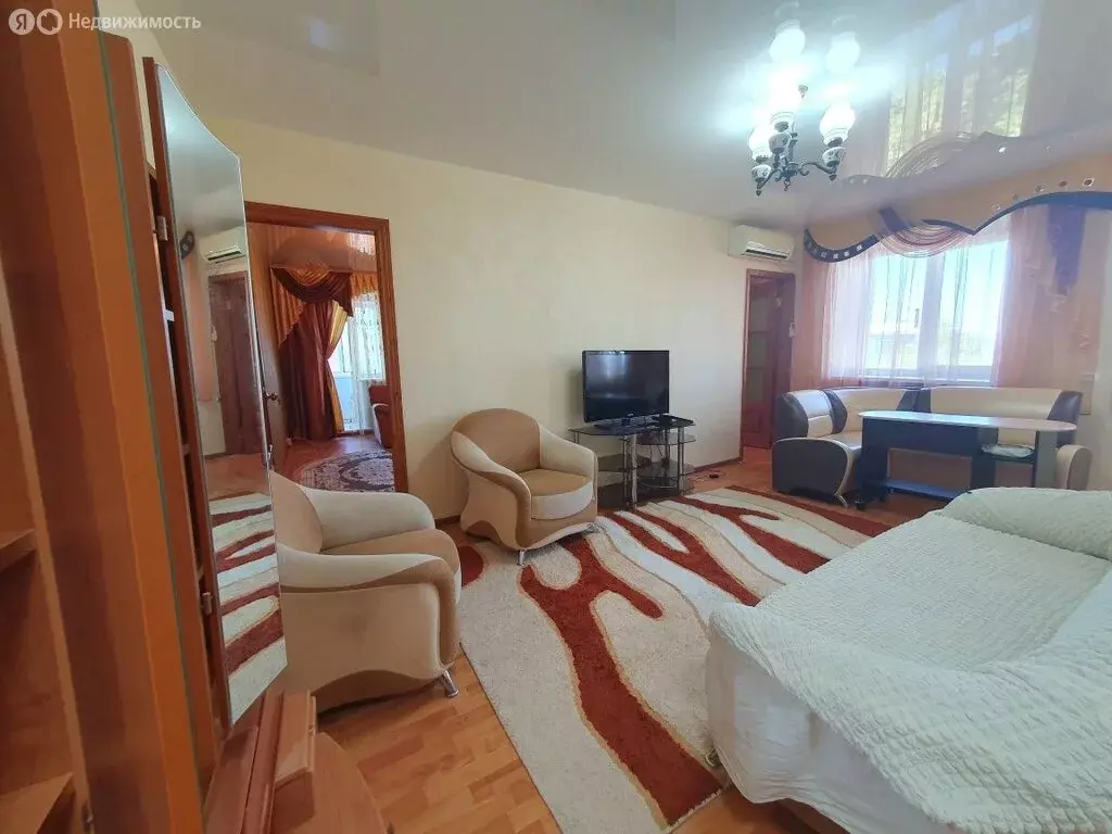 3-комнатная квартира: Арсеньев, Ленинская улица, 15 (50.4 м) - Фото 1