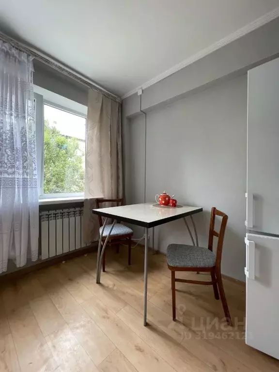 1-к кв. Краснодарский край, Армавир Азовская ул., 5 (32.0 м) - Фото 0