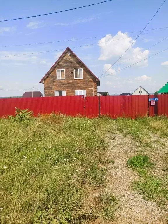 Дом в Башкортостан, Иглинский сельсовет, с. Иглино ул. Солнечная (120 ... - Фото 0