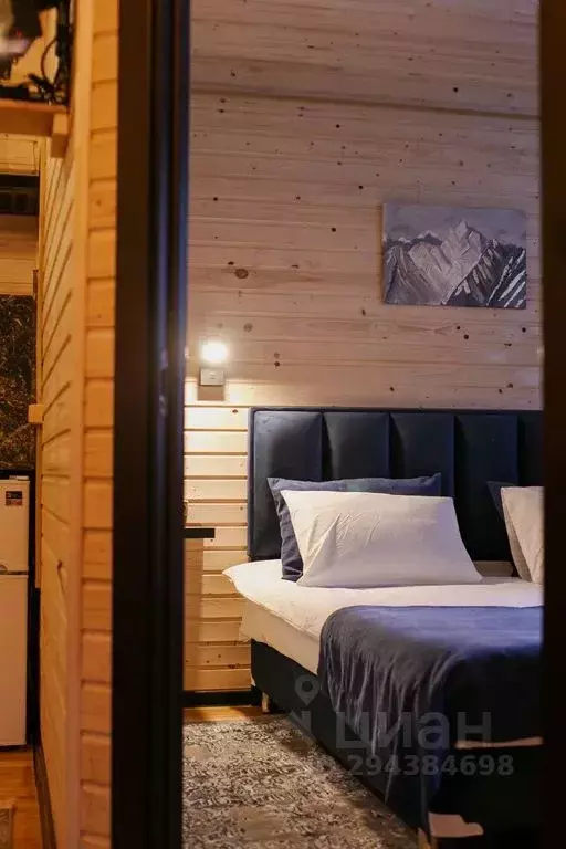 Дом в Карачаево-Черкесия, Зеленчукский район, с. Архыз ул. Банковская, ... - Фото 2