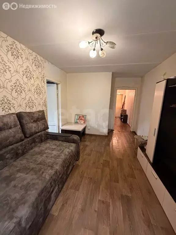 3-комнатная квартира: Ишимбай, улица Чкалова, 13 (50.6 м) - Фото 2