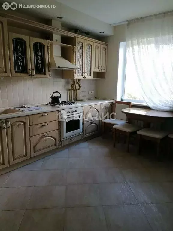 3-комнатная квартира: село Сновицы, Центральная улица, 76Б (68.3 м) - Фото 2