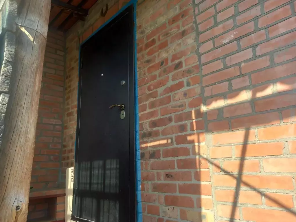 Дом в Ростовская область, Шахты ул. Одоевского (60 м) - Фото 2